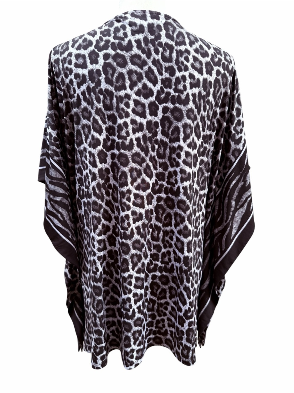 Michael Kors Women’s Lace-Up Snow Leopard Kaftan Top Size- XL Resort Vacation - Picture 4 of 8